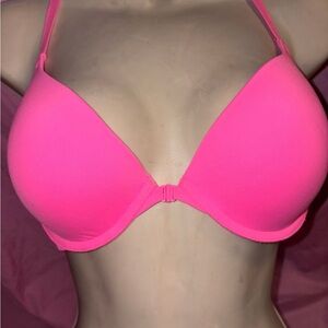 Victoria’s Secret pink bra